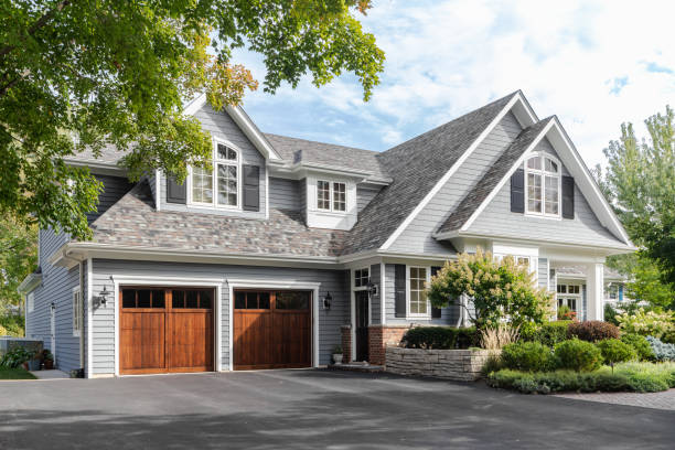 Best Roof Moss and Algae Removal  in Armona, CA